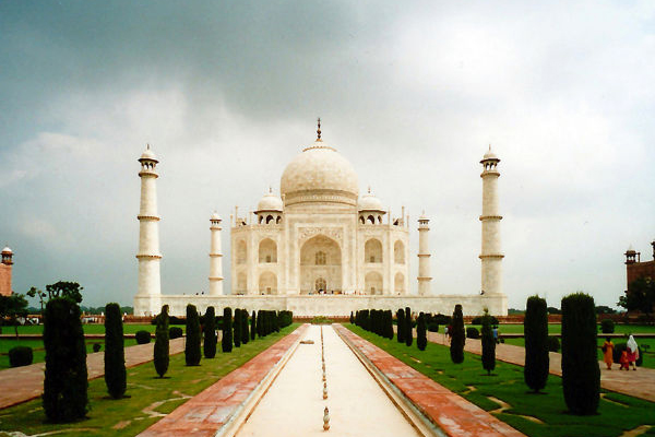 Taj Mahotsav